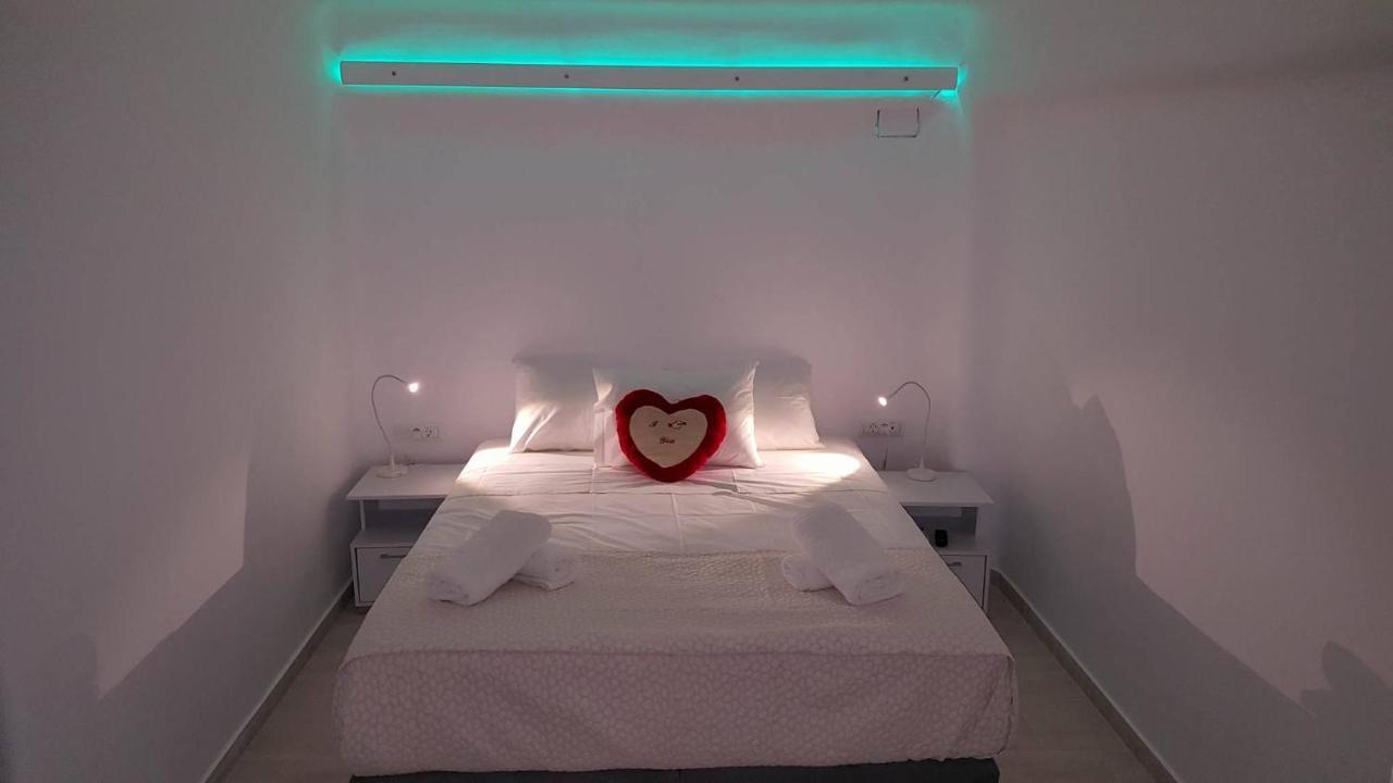 Amarain Mykonos Hotel Agios Stefanos  Buitenkant foto